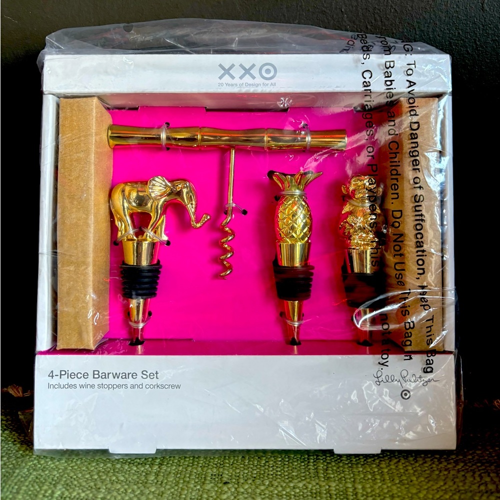 NWT Lilly Pulitzer 4 Piece Barware Set